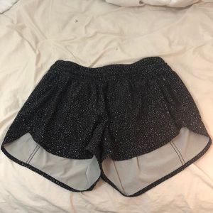 Lululemon tracker short